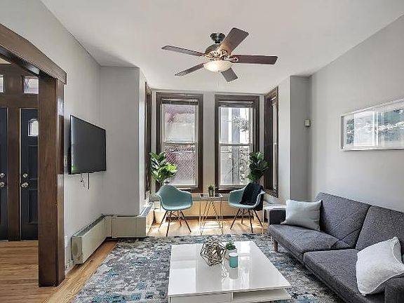 2nd image of 1625 N Dayton St #2