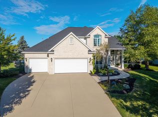 2310 Calais Rd, Fort Wayne, IN 46814