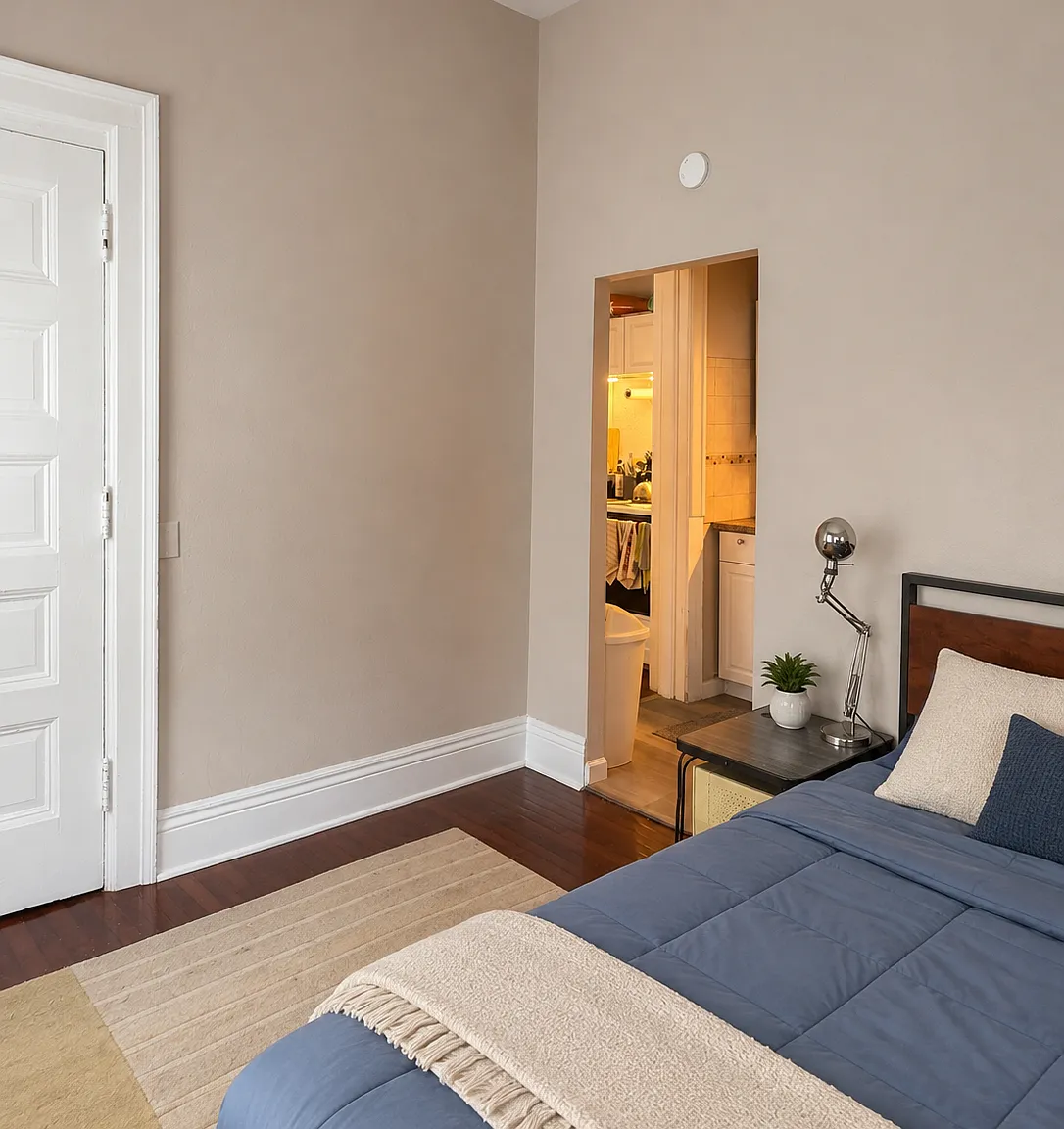 1 bed, 570 sqft, $1,300 — Photo 4