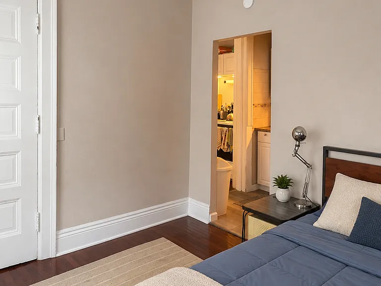 210 Summer St — Photo 4