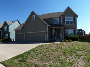 2413 SW Rustic Rd, Lees Summit, MO 64082