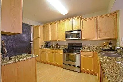 Seaport Homes — Photo 25