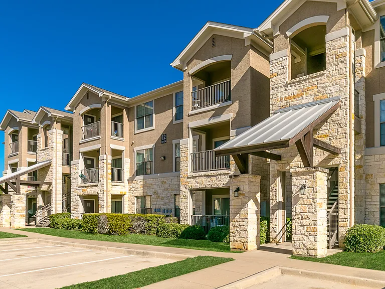 Dry Creek Ranch Apartments — Photo 56