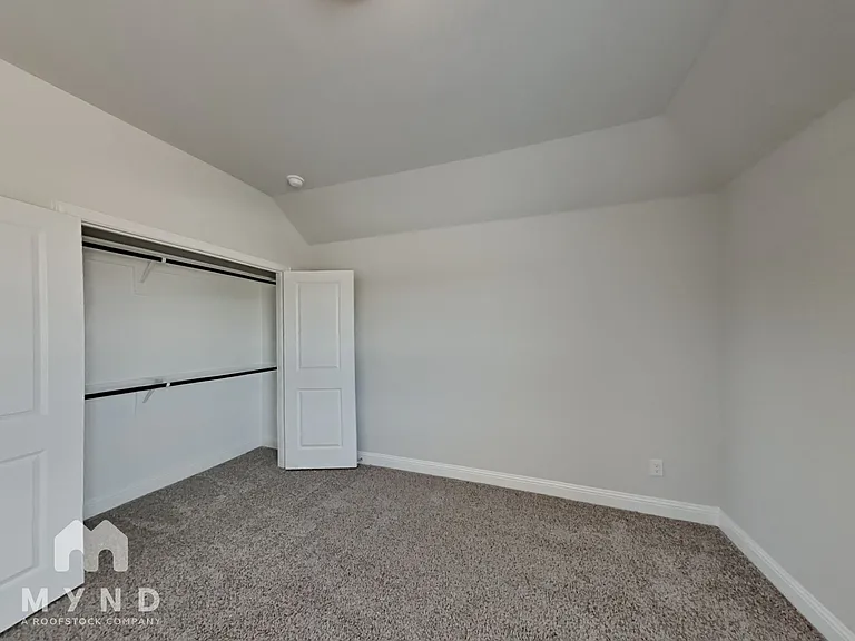 432 Oceania Ln — Photo 16