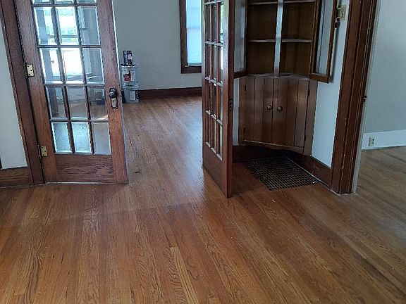 5th image of 1450 N Fairmount Ave