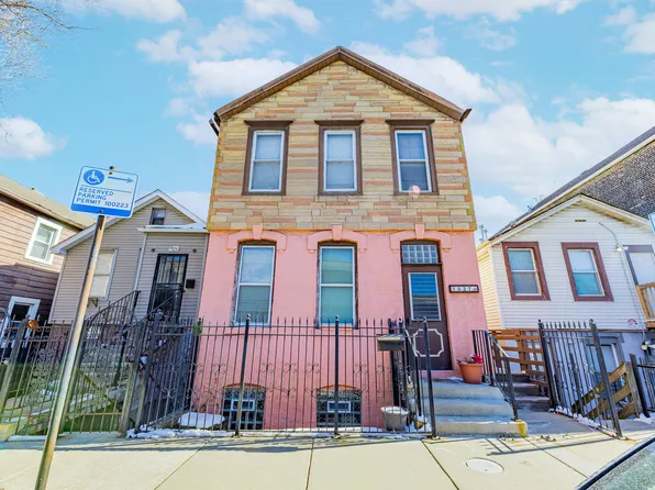 1827 S Ruble St, Chicago, IL 60616