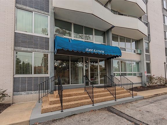 2nd image of 11811 Lake Ave APT 108
