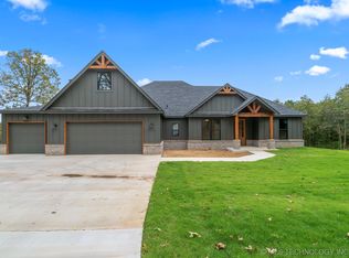 8265 Summit Ct, Skiatook, OK 74070