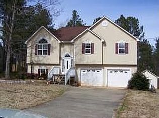 104 Eagles Nest Cir, Carrollton, GA 30116