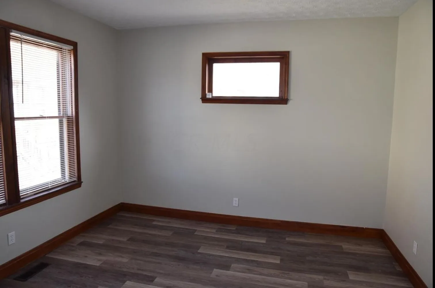 774 S Ohio Ave — Photo 3