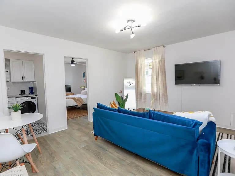 1827 E Ocean View Ave — Photo 11