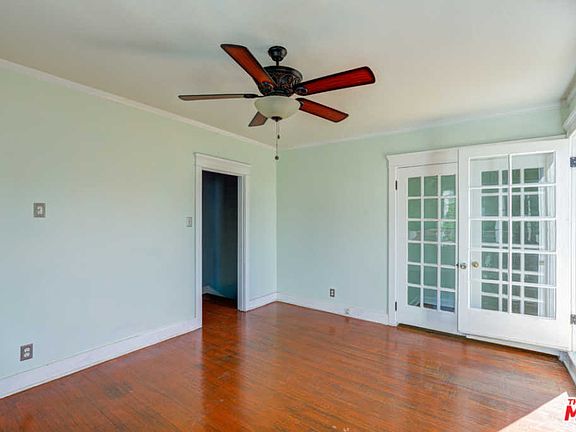2nd image of 2631 Bellevue Ave