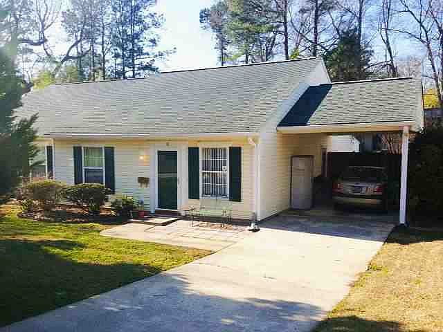 1st image of 18 Sweetbriar Ln