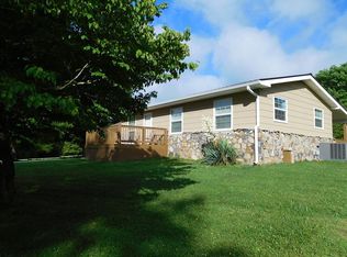 177 Gluff Ave, Crossville, TN 38555
