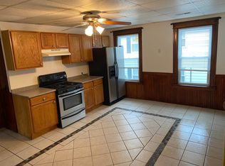 117 Orient St, Worcester, MA 01604