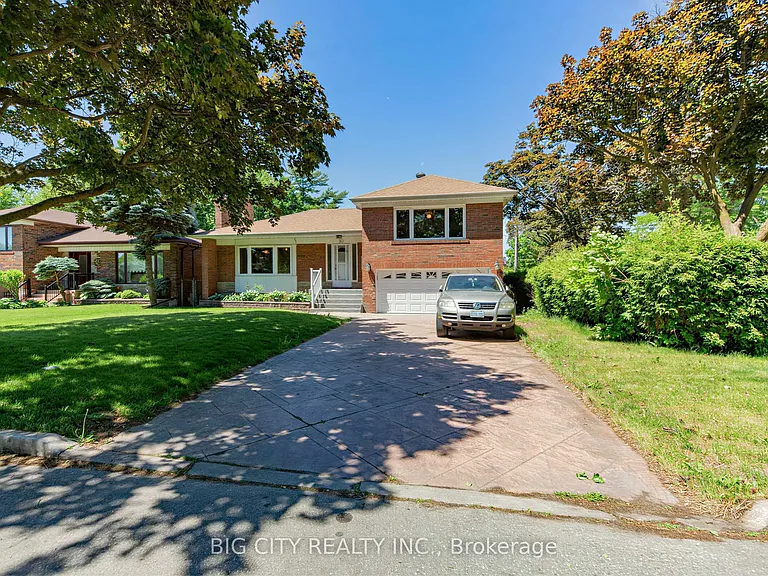 30 Lozoway Dr — Photo 2