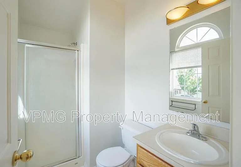 7608 NE 52nd St — Photo 25