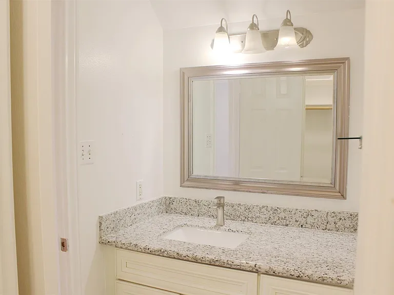 4416 Holt St — Photo 20
