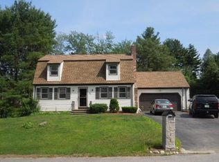 4 Boyds Ln, Chelmsford, MA 01824