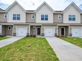 31 Apricot Ln, Duncan, SC 29334