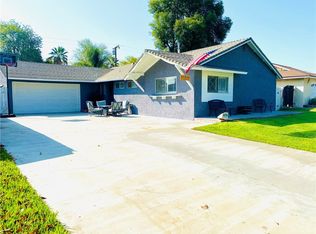 8372 Raintree Ave, Riverside, CA 92504