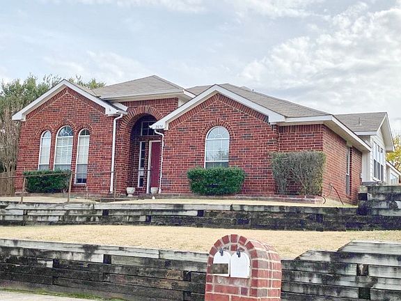 2nd image of 2834 Jeremy Dr