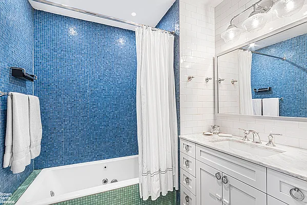 Sold by Brown Harris Stevens | media 18