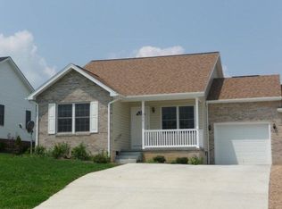 276 Windermere Dr, Broadway, VA 22815