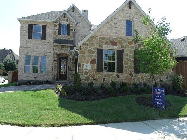 1st image of 401 Sir Torin Ln