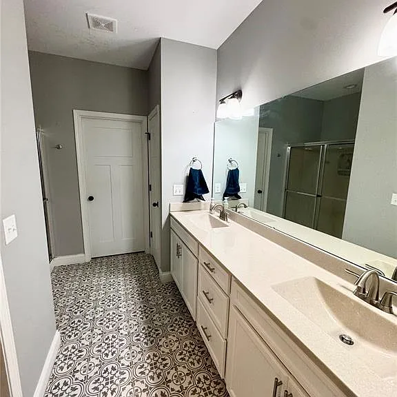 315 Star Ln — Photo 18