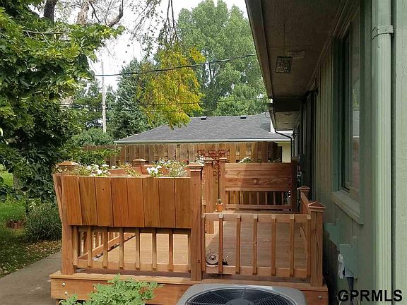 4th image of 3530 N 104th Ave