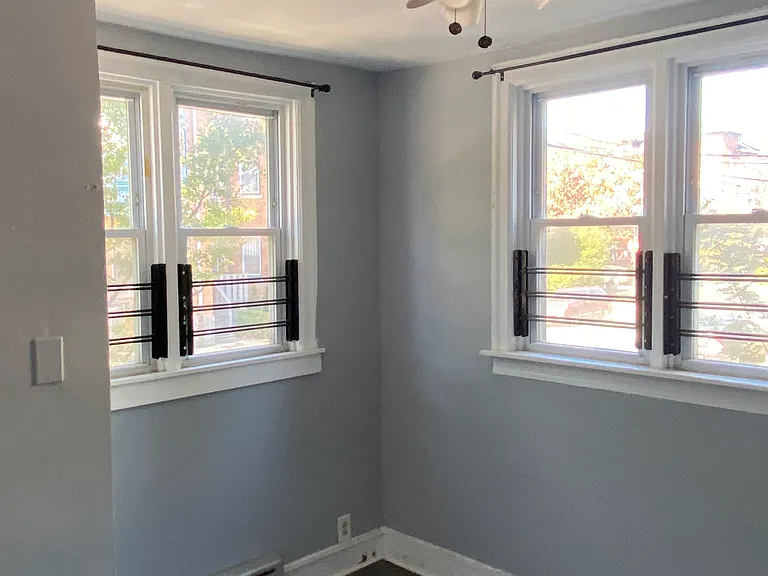 4843 Walton Ave #1 — Photo 10
