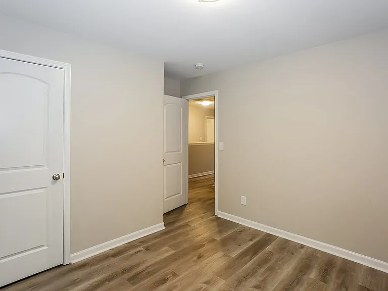 3202 Kayla Ln — Photo 11