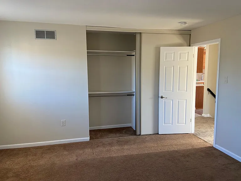 277 Shirley Dr #2 — Photo 13