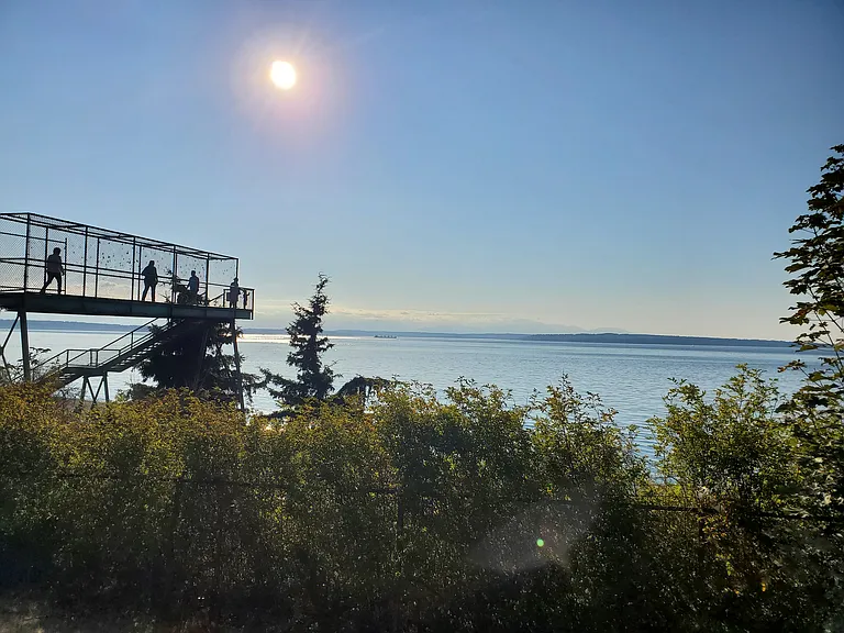 Carkeek Park 5 minutes away!