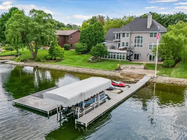 15 Shoshoni Trl, Lake Villa, IL 60046