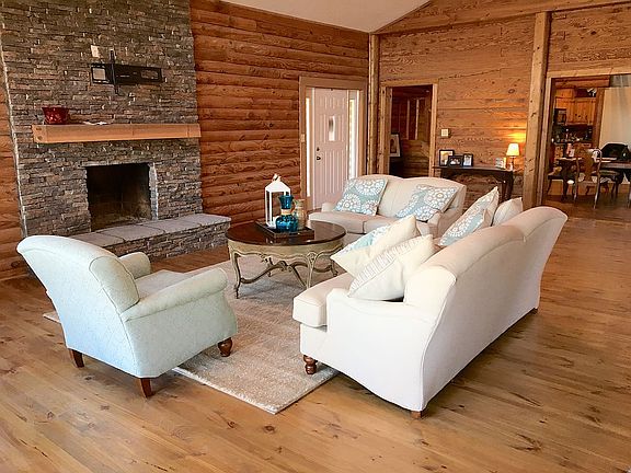5th image of 153 Seagrove Ln