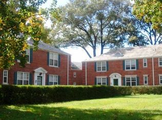 310 N Piedmont St APT 3, Arlington, VA 22203