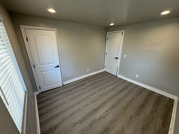 3rd image of 3035-45 Baker Pl #3035