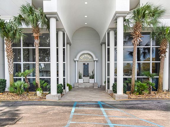 3rd image of 320 Harbor Blvd #B402
