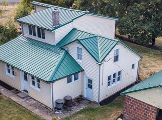 11563 S Barnards Rd, Molalla, OR 97038