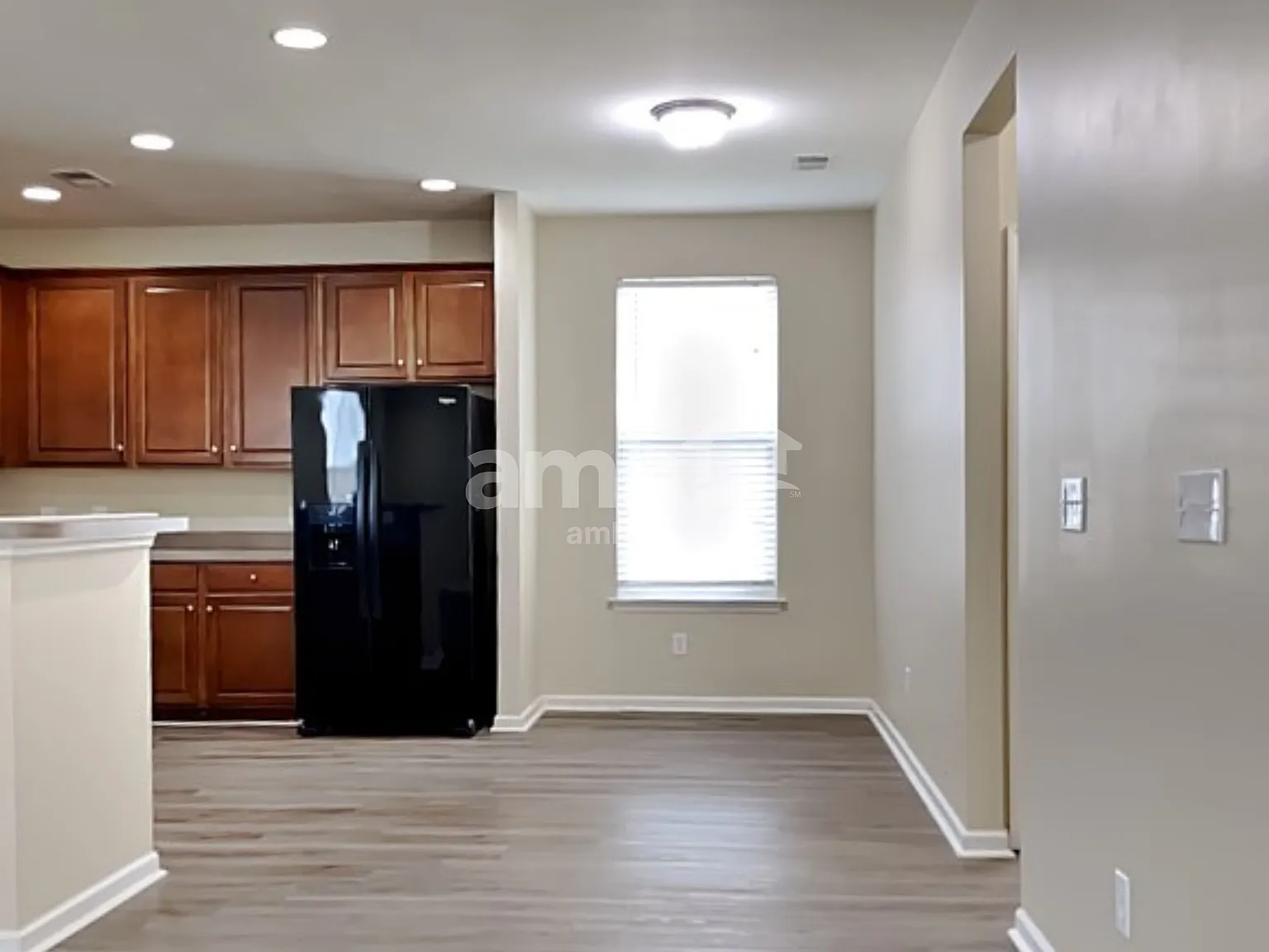 4 bed, 2.5 bath, 2619 sqft, $2,665 — Photo 4
