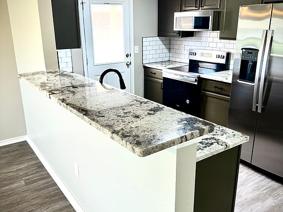 2nd image of 8512 SW 45th Ter