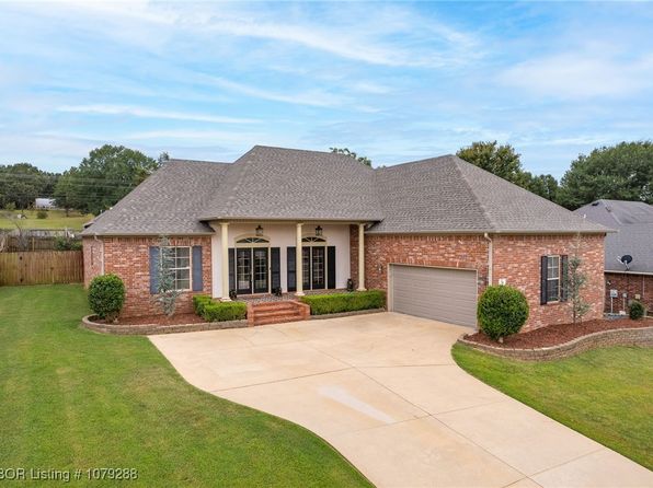 3235 Osprey Dr, Greenwood, AR 72936