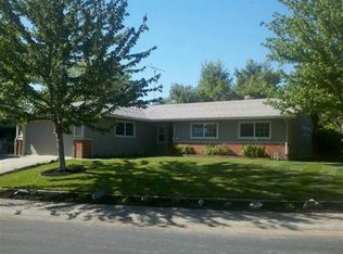 190 Briarcliff Dr, Folsom, CA 95630