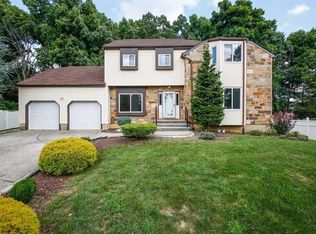 45 Nystrom Trl, Matawan, NJ 07747