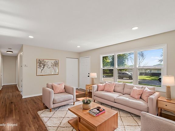 5th image of 6601 Zealand Ave N