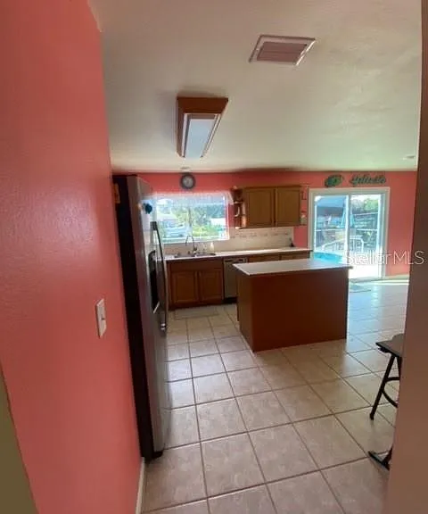 18058 Avonsdale Cir — Photo 19