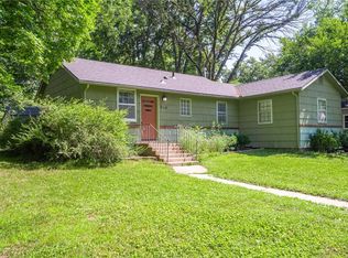 914 Jersey St, Baldwin City, KS 66006