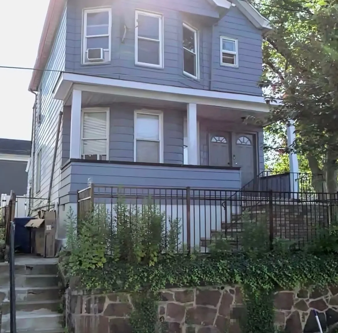 2 bed, $2,450 — Photo 1